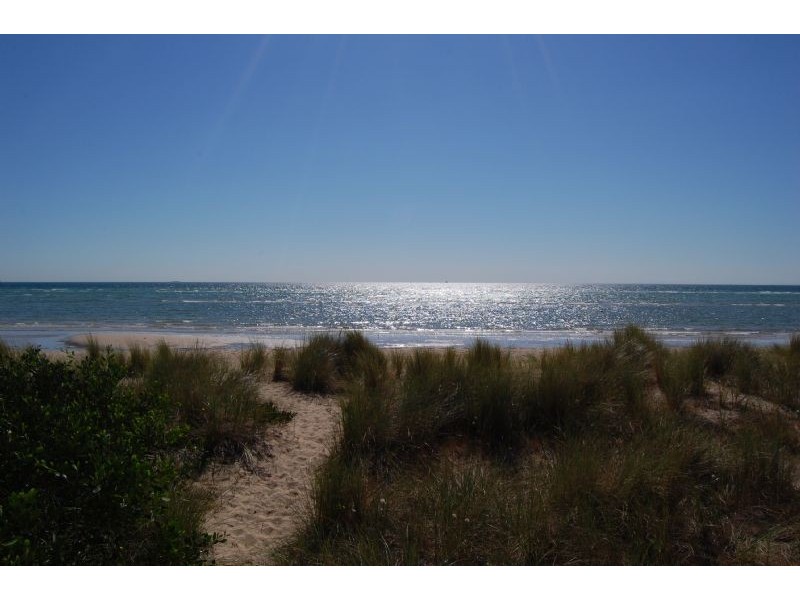 34 Boatshed – Tyrone Foreshore, Rye VIC 3941