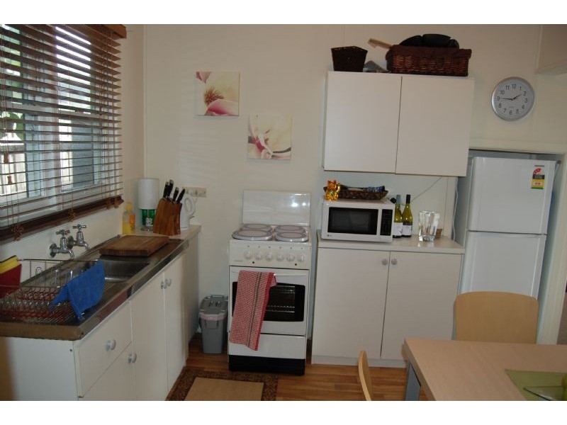 2/17 Burdett Street, Tootgarook VIC 3941