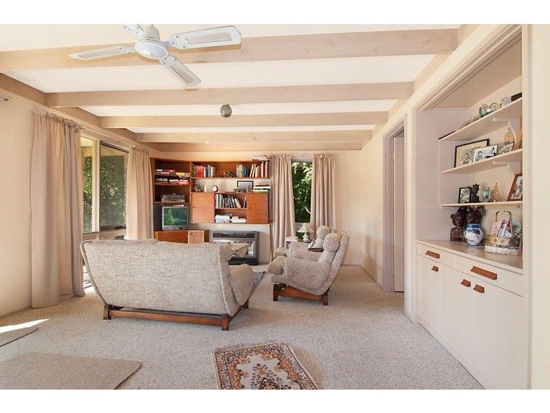 5 Robin Parade, Rye VIC 3941