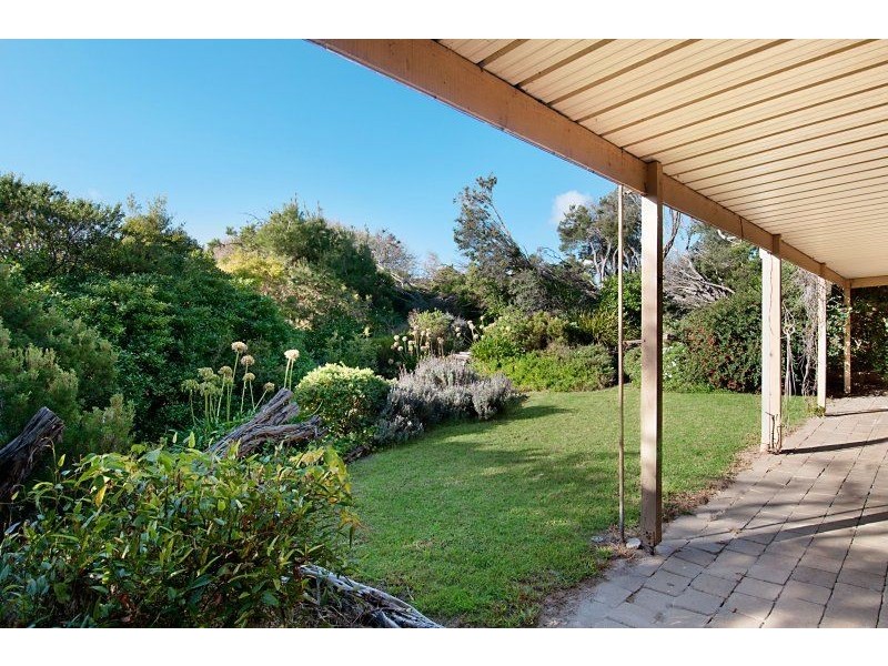 5 Robin Parade, Rye VIC 3941