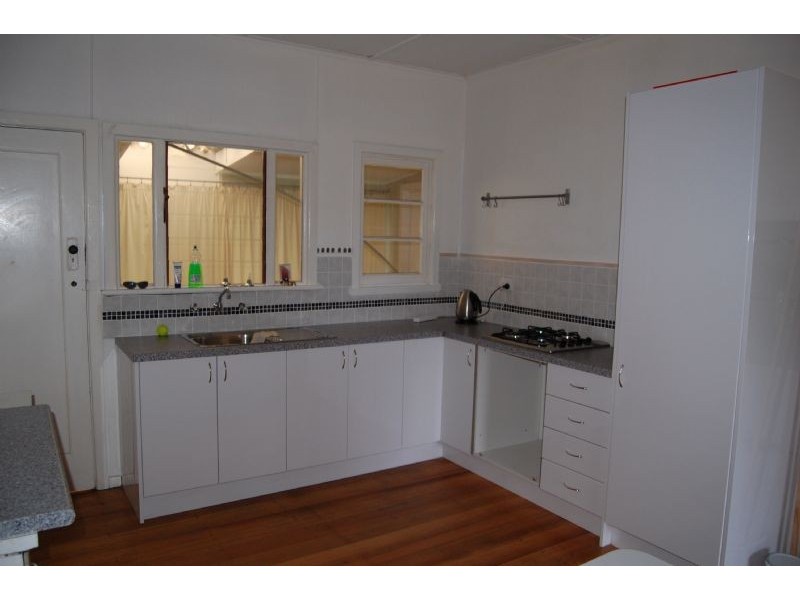 28 Shirlow Ave, Rye VIC 3941