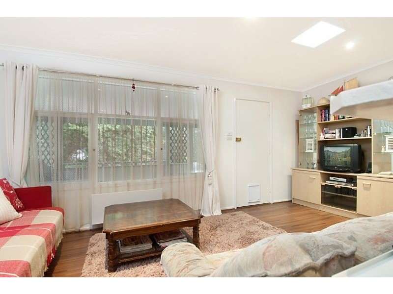 11 Woomera Street, Rye VIC 3941