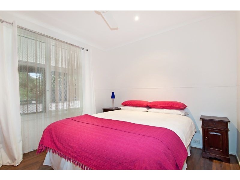 11 Woomera Street, Rye VIC 3941