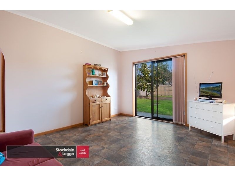 9 Meadow Ave, Rye VIC 3941