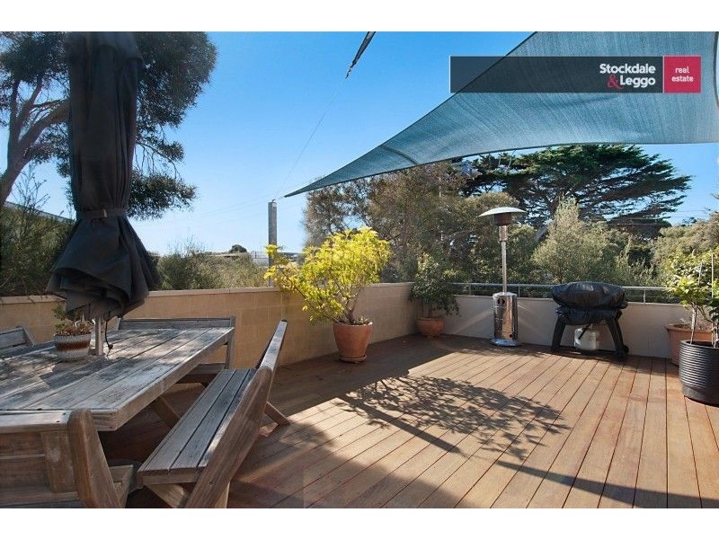 4 Tyrone Ave, Rye VIC 3941