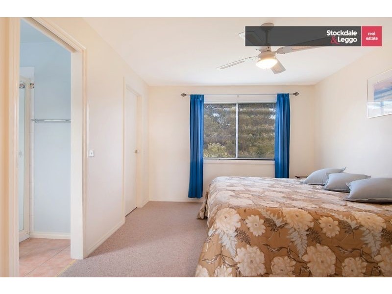 6 Nalong Street, Rye VIC 3941