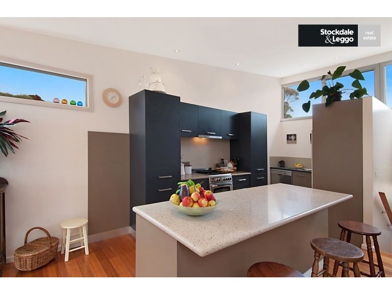 30 Fern Grove, Rye VIC 3941