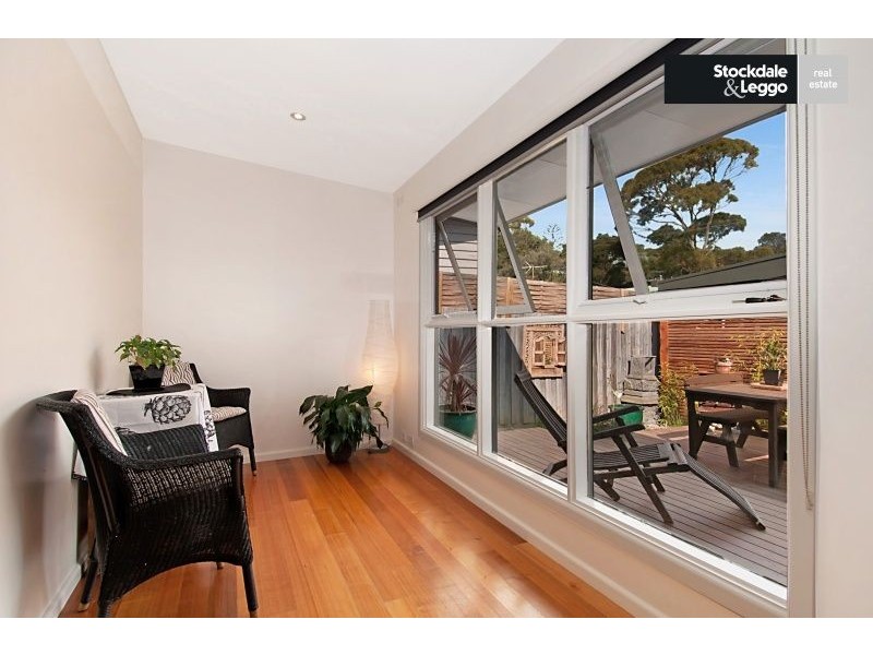 30 Fern Grove, Rye VIC 3941