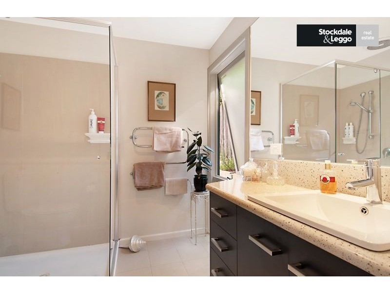 30 Fern Grove, Rye VIC 3941