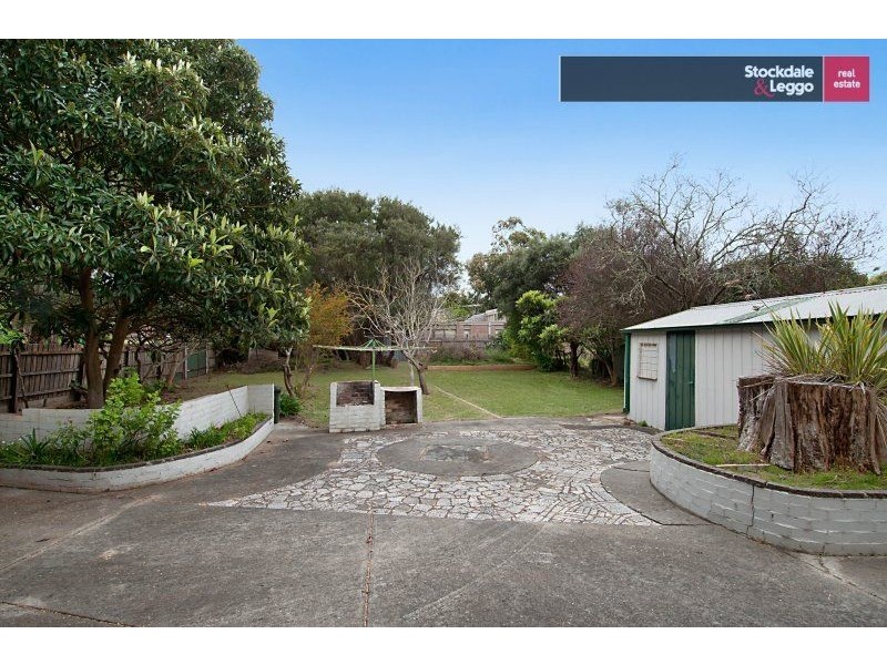 8 Locke Street, Rye VIC 3941