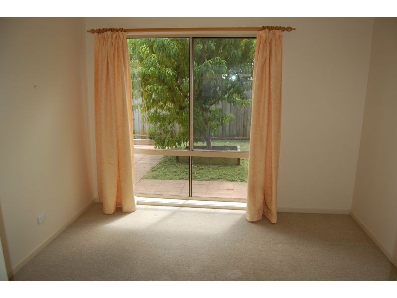 6 The Helm, Rosebud West VIC 3940