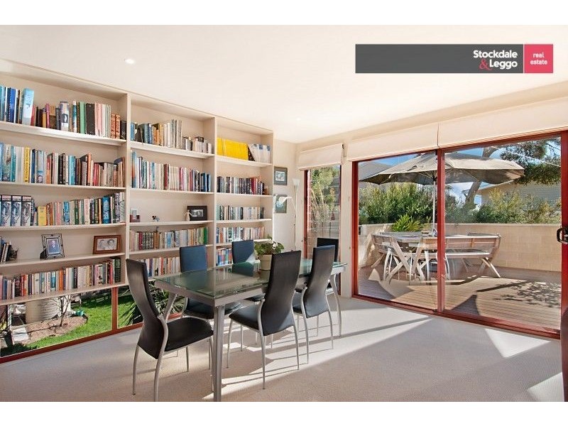 4 Tyrone Avenue, Rye VIC 3941