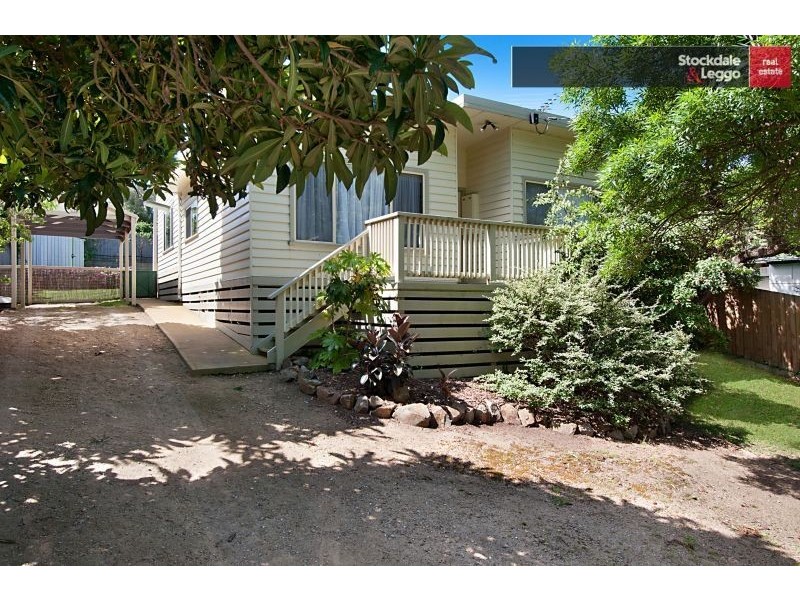 18 Iluka Road, Rye VIC 3941