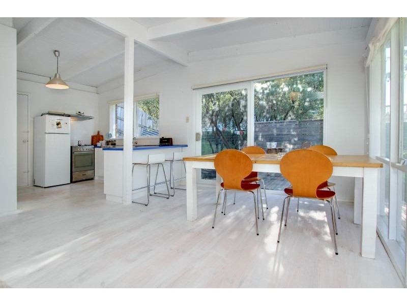 30 Bienias Crescent, Tootgarook VIC 3941