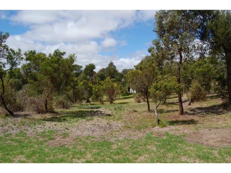 35 Placadena Road, Fingal VIC 3939