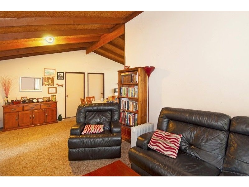 43 Fairhills Drive, Rye VIC 3941