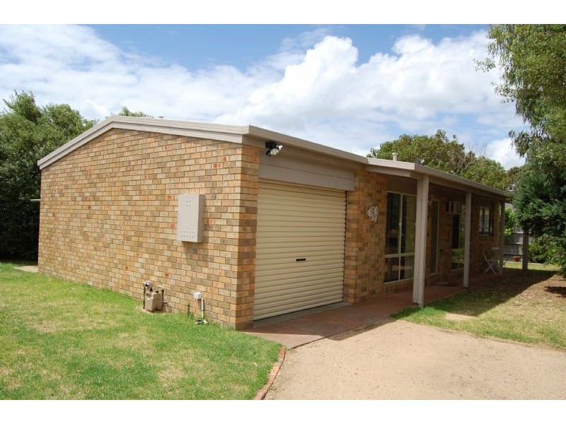 7 The Helm, Rosebud West VIC 3940