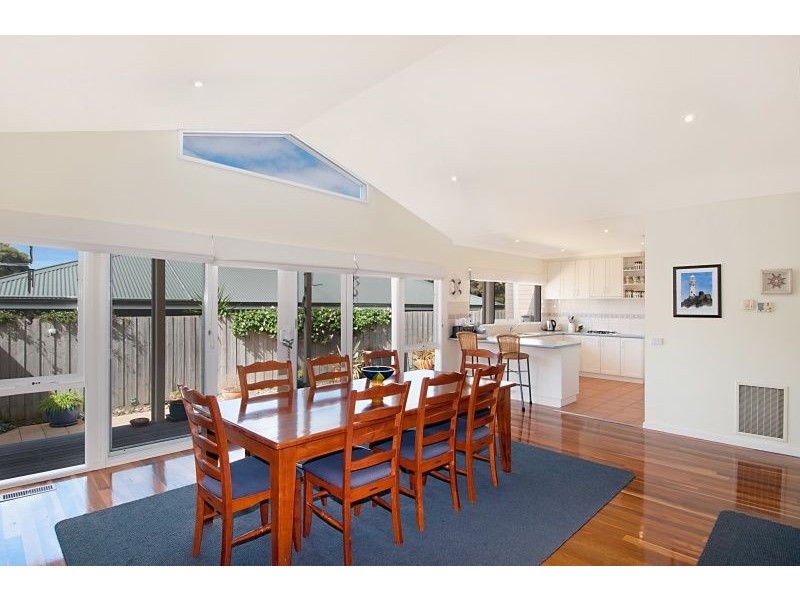 4 Bernard Road, Rye VIC 3941