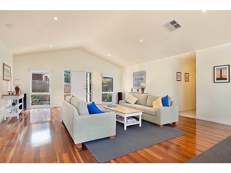 4 Bernard Road, Rye VIC 3941