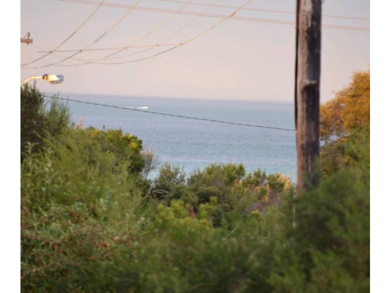 4 Tyrone Avenue, Rye VIC 3941