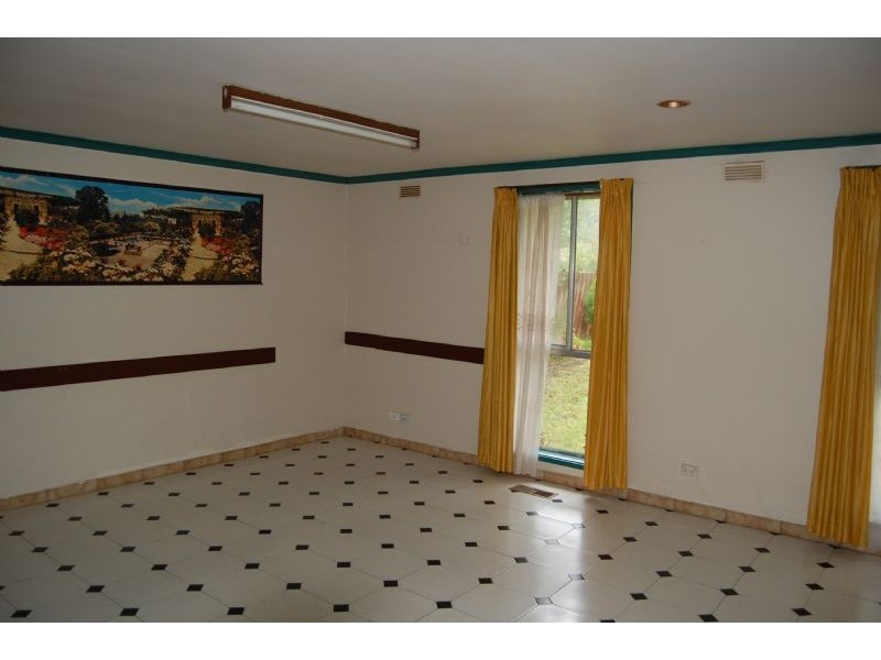 30 Mawarra Avenue, Rosebud West VIC 3940