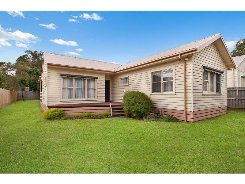 10 Loatta Street, Rye VIC 3941