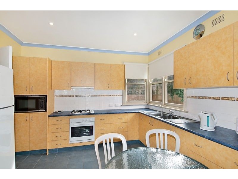 10 Loatta Street, Rye VIC 3941