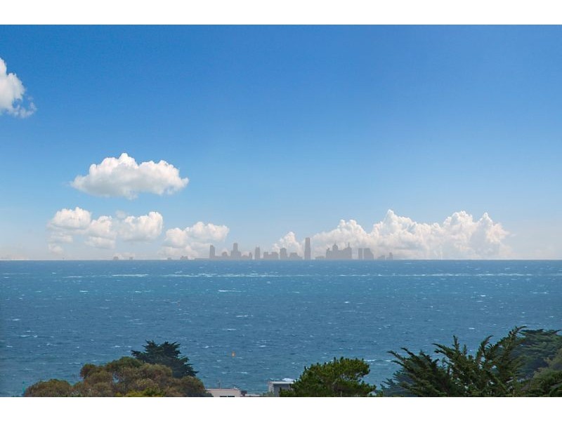 1 Tanderra Street, Rye VIC 3941