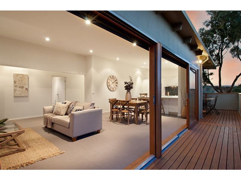 1 Tanderra Street, Rye VIC 3941