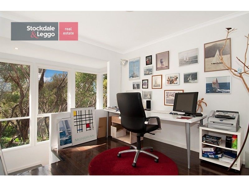 16 Tanderra Street, Rye VIC 3941