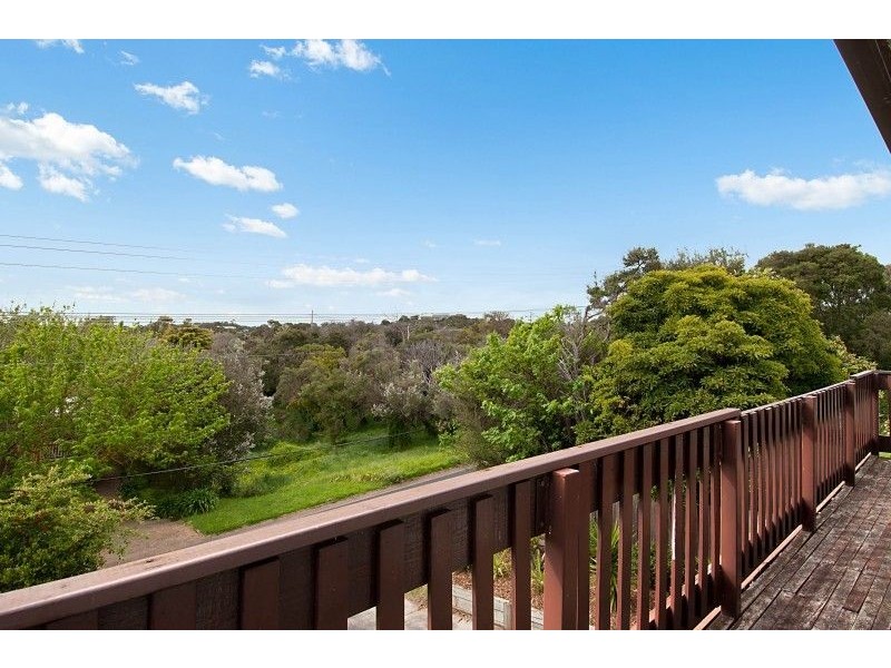 50 Hogan Drive, Rye VIC 3941