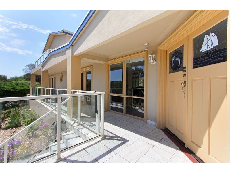 2 Rolls Court, Rye VIC 3941