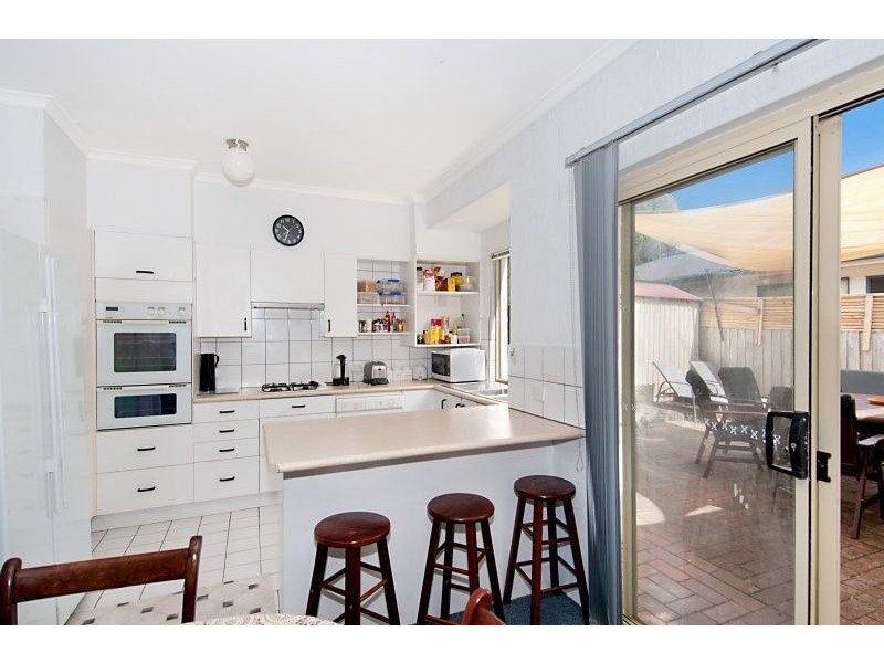 8 Liesma Street, Rye VIC 3941