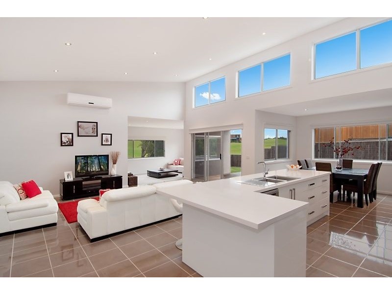 33 Muirfield Lane, Rye VIC 3941