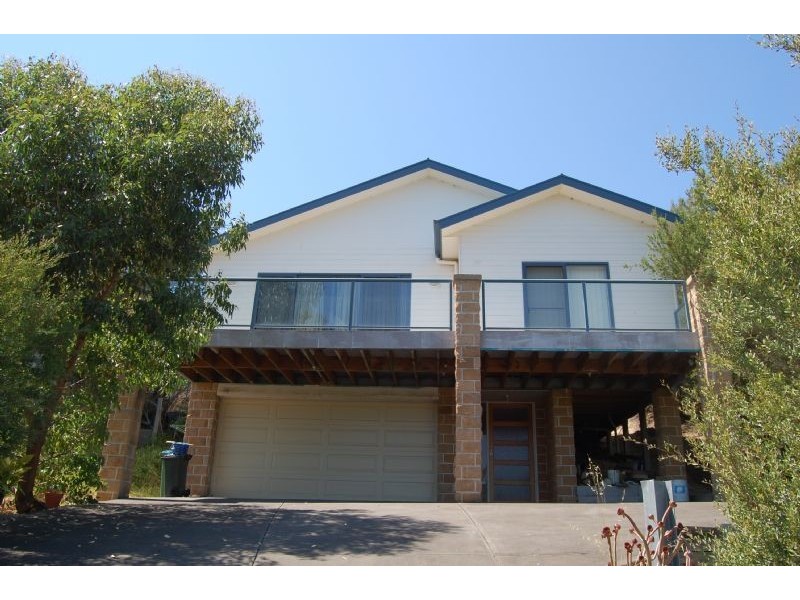 1 Wargundy Avenue, Rye VIC 3941