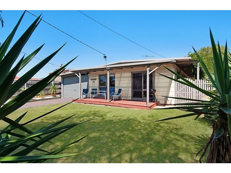 11 Vincent Street, Tootgarook VIC 3941