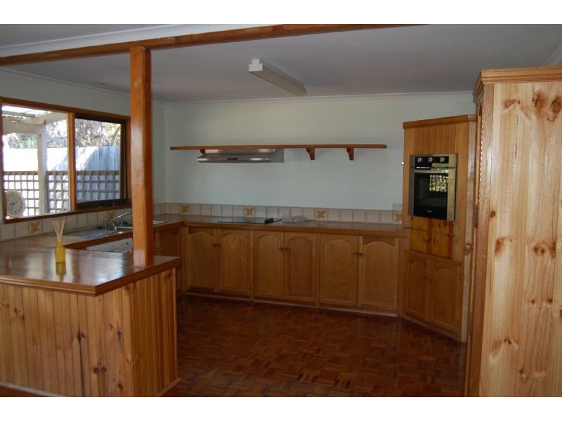 11 Roslyn Street, Rye VIC 3941