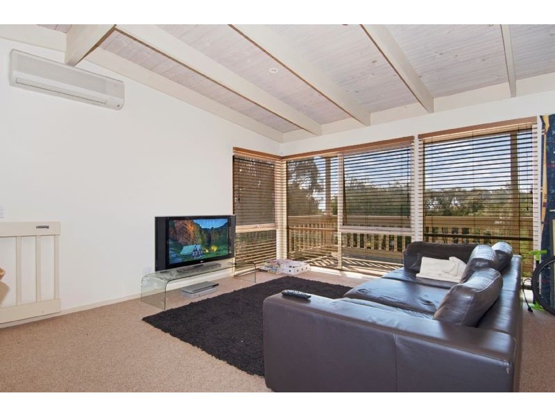 15 Phyllis Parade, Rye VIC 3941