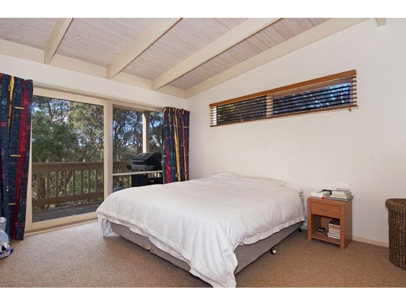 15 Phyllis Parade, Rye VIC 3941