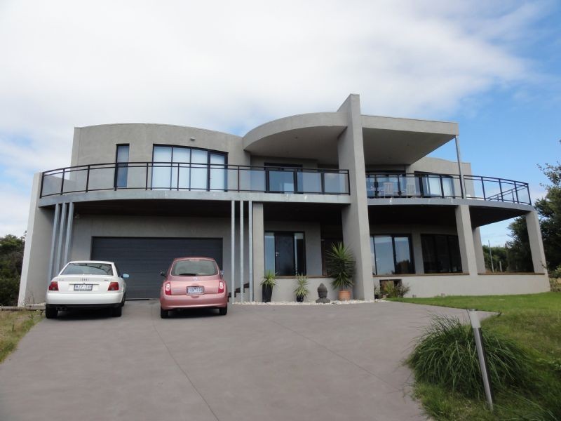 35 Avon Road, Rye VIC 3941