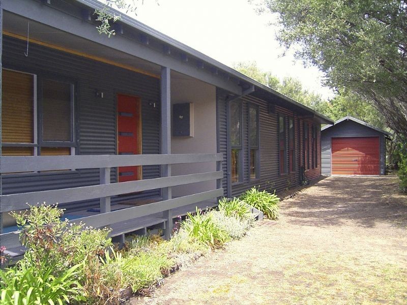 27 Sinclair Street, Blairgowrie VIC 3942