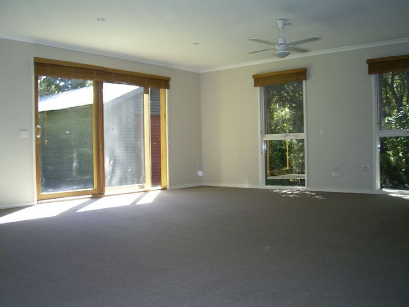 27 Sinclair Street, Blairgowrie VIC 3942