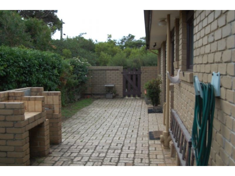 19 Denby Avenue, Sorrento VIC 3943