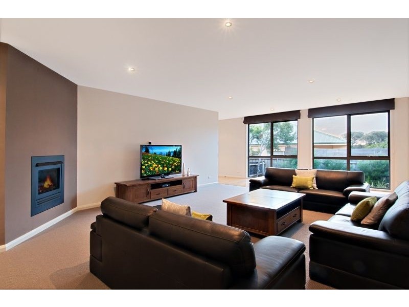 4 Myra Court, Rye VIC 3941