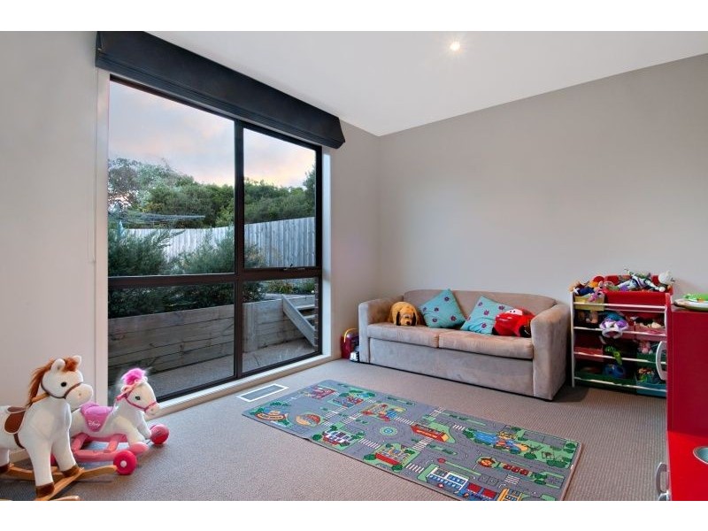 4 Myra Court, Rye VIC 3941