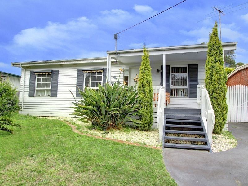 57 Tarwarri Avenue, Rosebud West VIC 3940