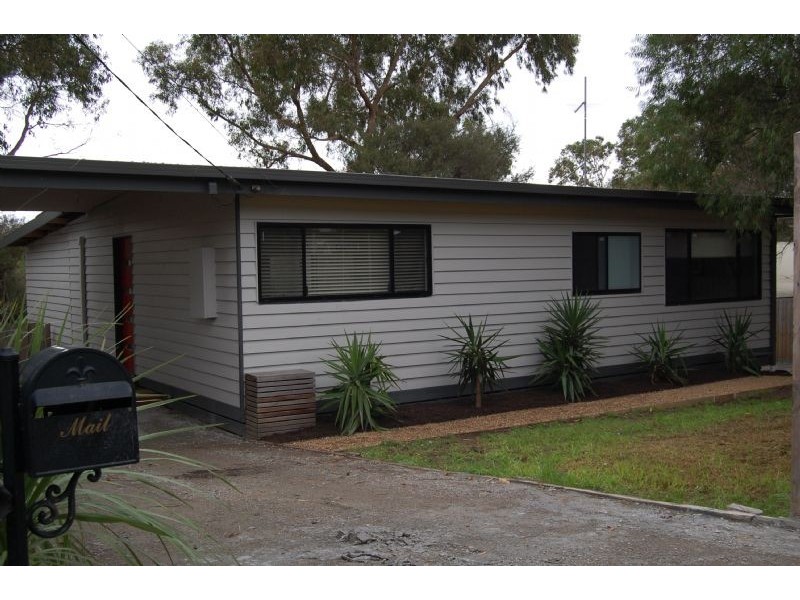 28 Bachli Street, Rye VIC 3941