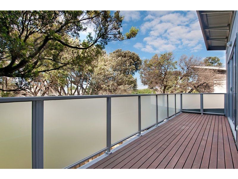 1/7 Hunt Avenue, Rye VIC 3941