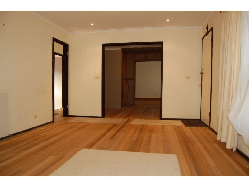 6 Duntroon Avenue, Rye VIC 3941