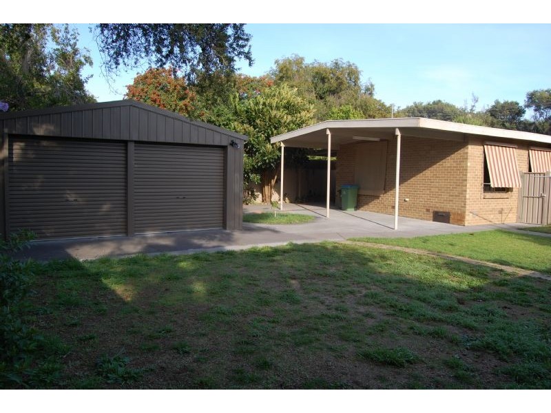 33 Canterbury Jetty Road, Rye VIC 3941